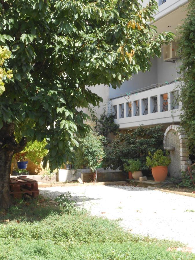 Secret Garden 76 Sq.M. Apartment Close To City Center يانينة المظهر الخارجي الصورة